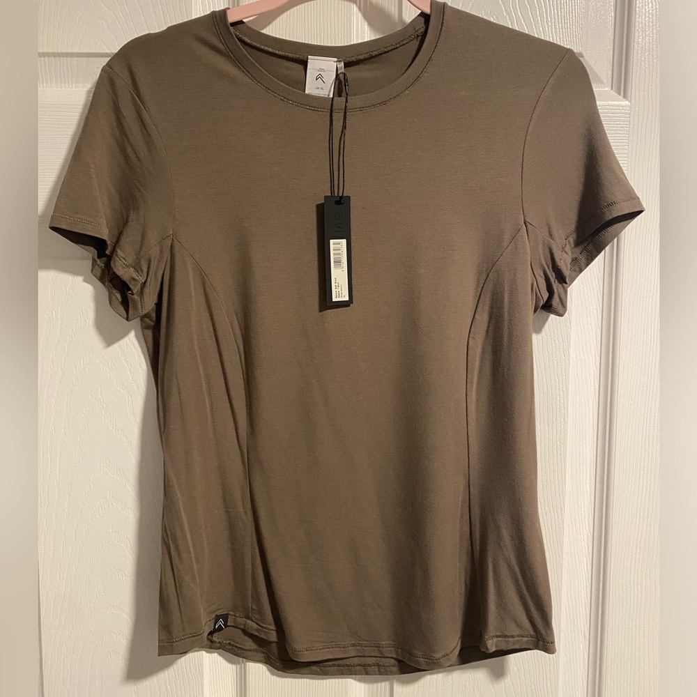 NWT Oner Active Mellow Soft T-shirt